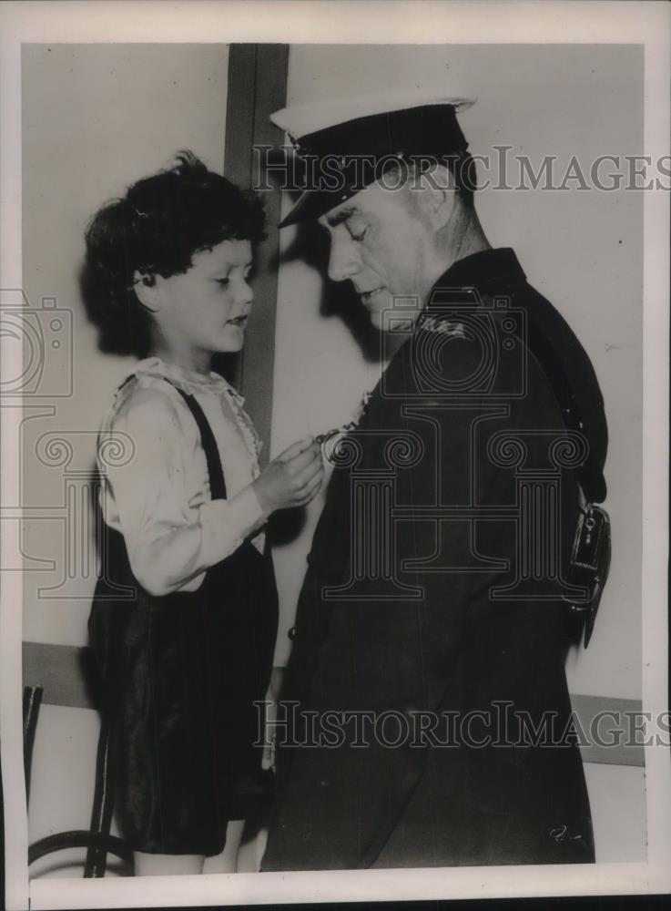 1936 Press Photo Little Boy Antony Elston Wants To Be Soldier When He Grows Up - Historic Images