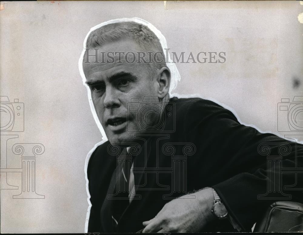 1966 Press Photo Mr. Goddard in the Picture - nec39939 - Historic Images