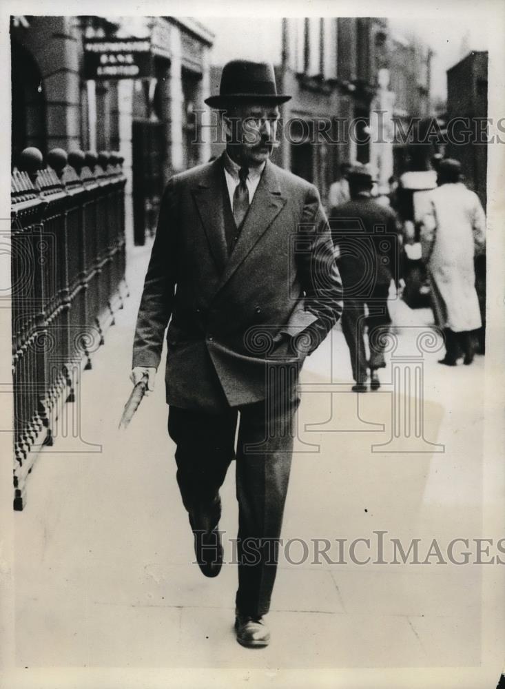 1933 Press Photo Disciplined London Police Superintendent William Chamberlain - Historic Images