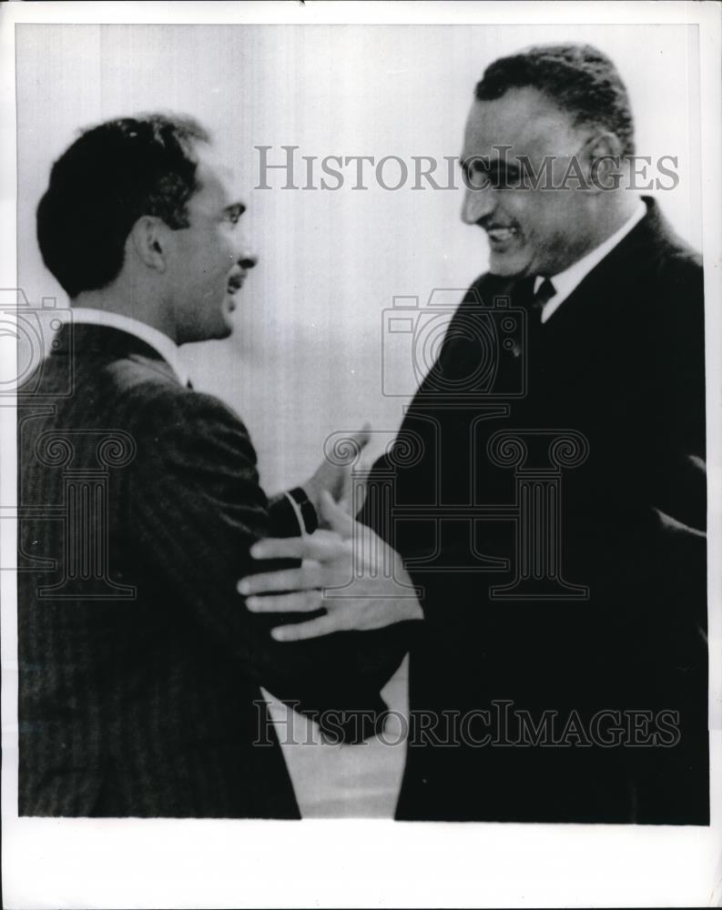 1968 Press Photo UAR Pres. Gamal Nasser with Jordan King Russein in Cairo - Historic Images