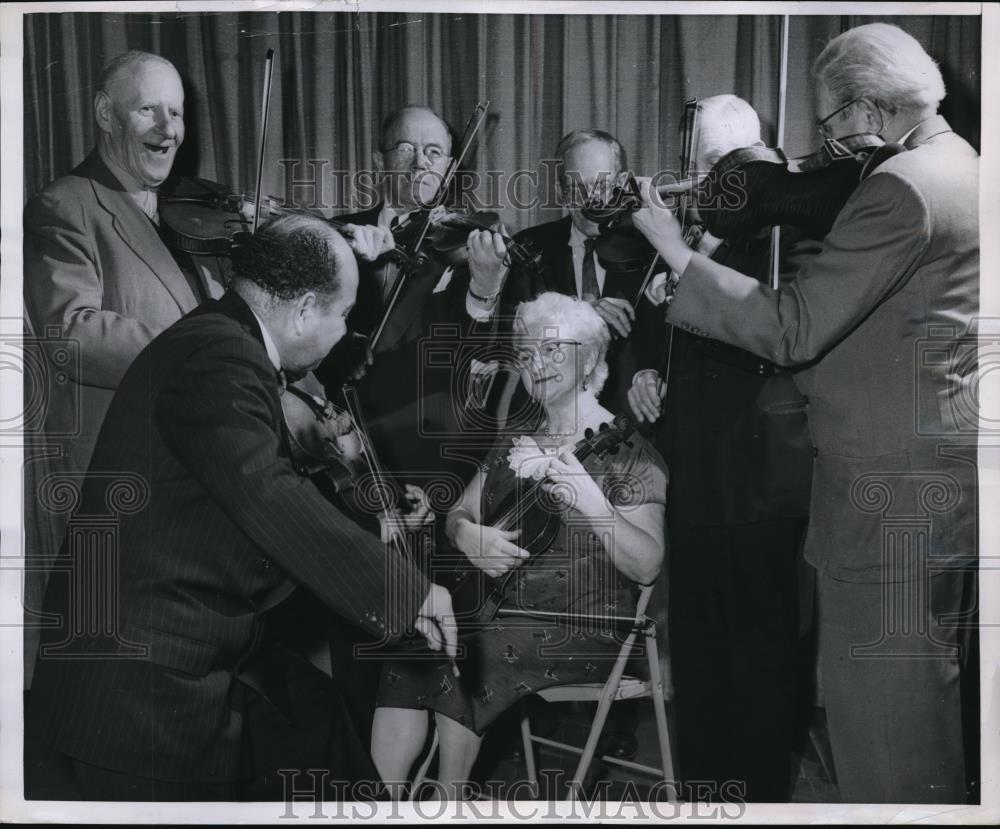 1958 Press Photo Only woman member in the orchestra Mrs Albert Ray - nec51434 - Historic Images