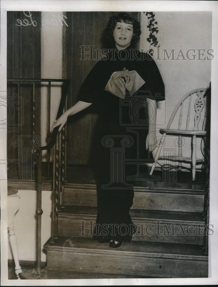 1935 Press Photo Hollywood Starlet Lee Renee - nec32903 - Historic Images