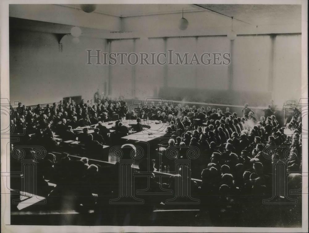 1935 Press Photo League condemns German rearmament plans - Historic Images