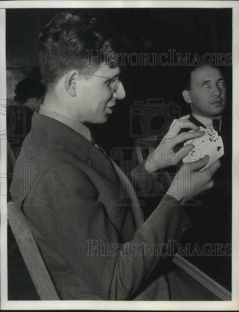 1938 Press Photo Blind persons playing a bridge game - nec49708 - Historic Images