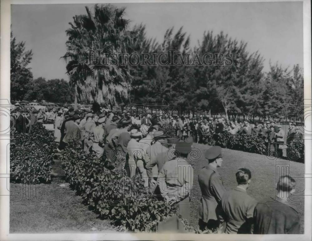 1943 Press Photo Steve Warga Wins Miami Open Golf Tournament - nec47866 - Historic Images