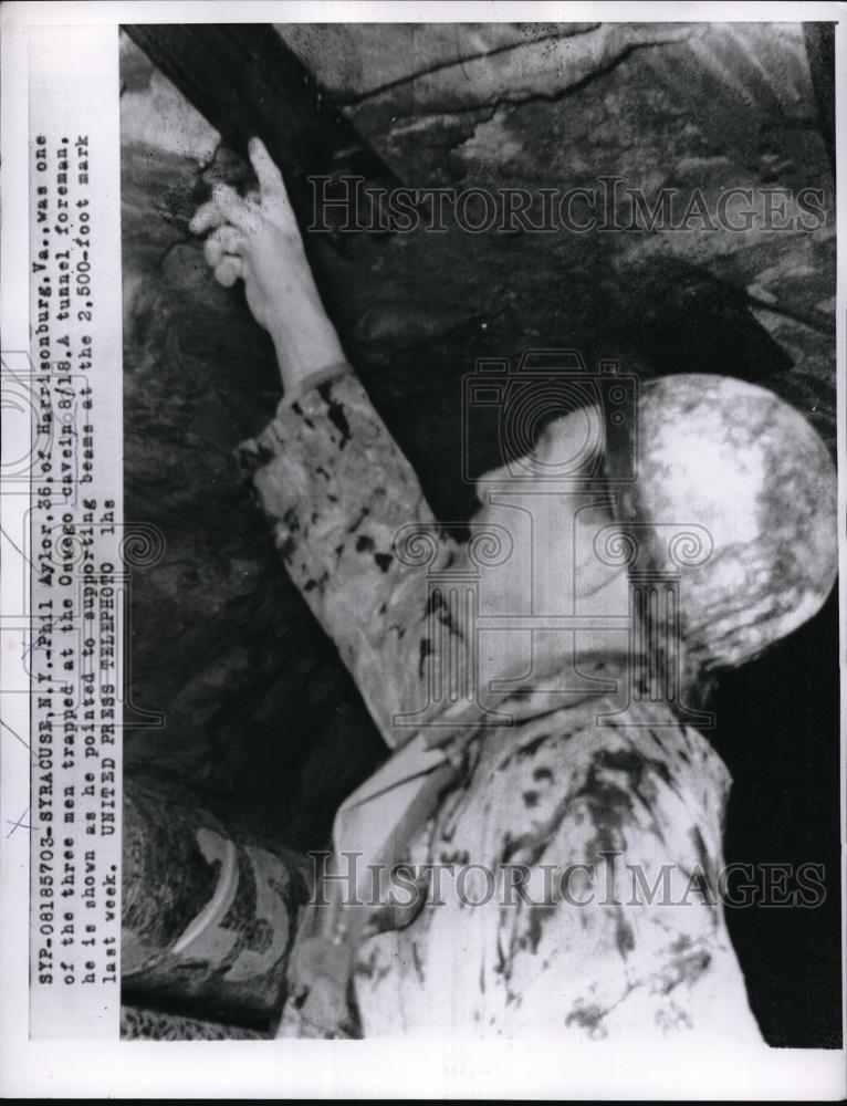 1957 Press Photo Syracuse, NY Phil Aylor rescued from mine cavein - Historic Images