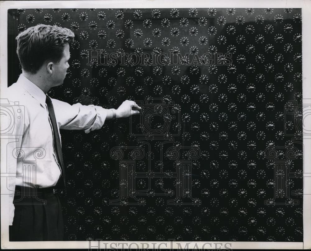 1955 Press Photo Carter Oil Company Research Labratory Electric Matrix Panel - Historic Images