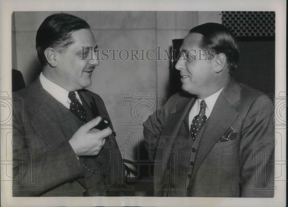 1938 Press Photo Asst. Atty.Gen.Thurman Arnold at Monopoly Committee hearing. - Historic Images