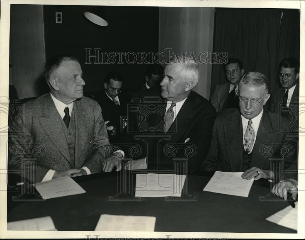 1934 Press Photo Depression Finance Chair Jesse Jones Calls On Banking Committee - Historic Images