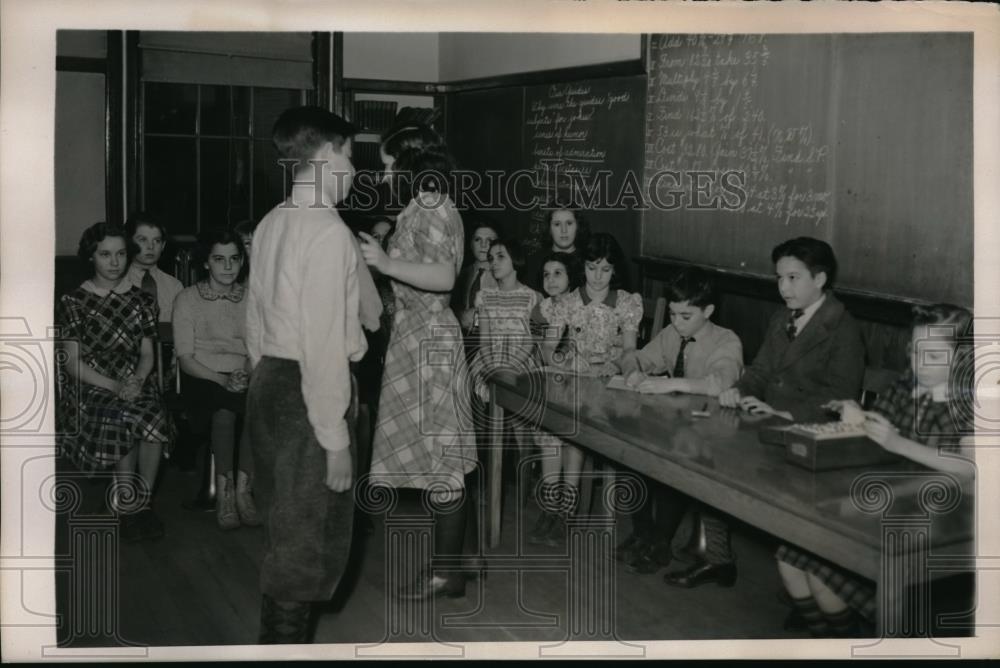 1939 Press Photo Providence, R.I school court for traffic fines - Historic Images