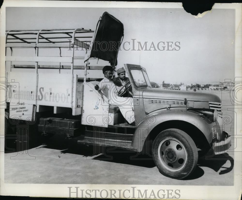 1962 Press Photo Bashir Ahmad camel driver attained world fame with journey - Historic Images