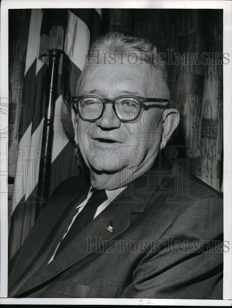 1967 Press Photo General Lewis Blaine Hershey while wearing an eye glass - Historic Images