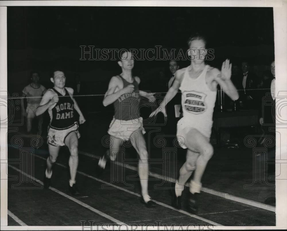 1940 Press Photo BOston VFW track meet, Don Lash, Tom Deckard - nes17992 - Historic Images