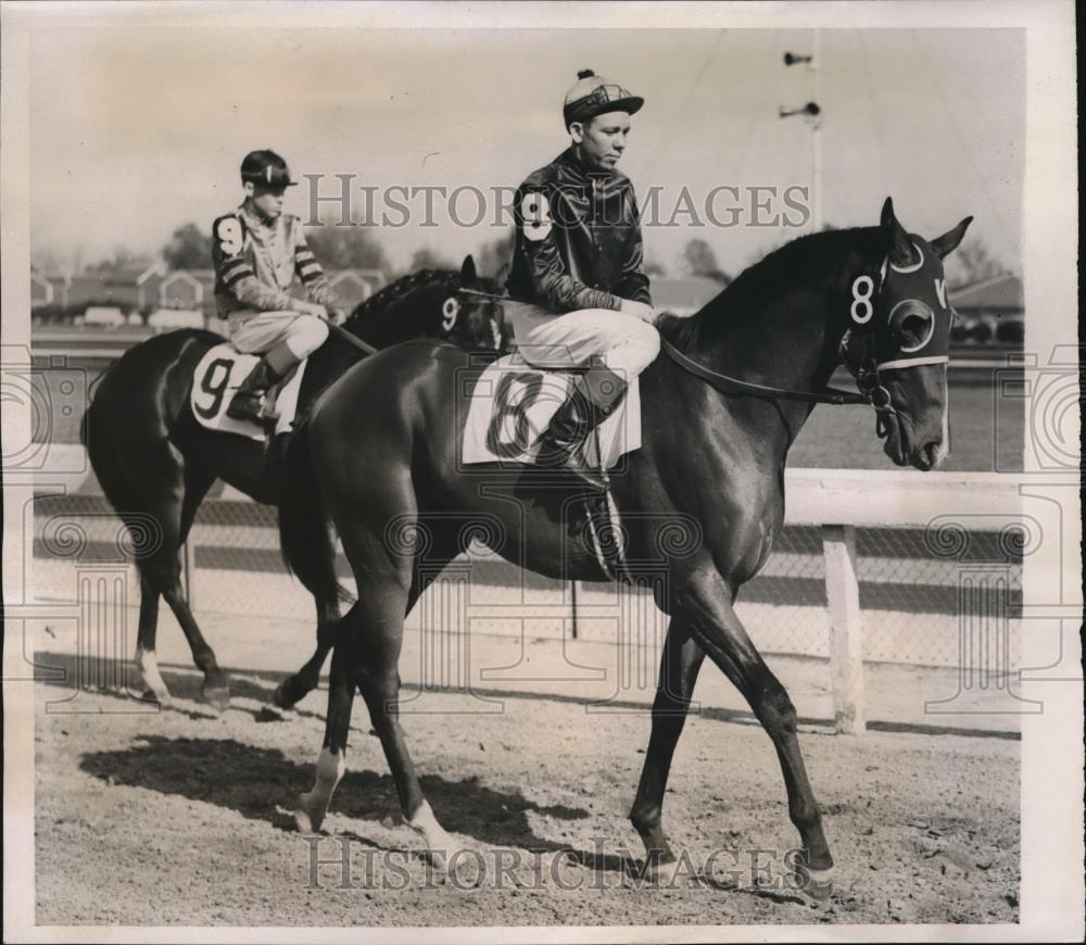 1939 Press Photo Viscounty &amp; Technician in Derby trial race in KY - nes17199 - Historic Images