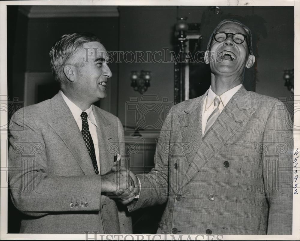 1939 Press Photo DC Rear Adm Sam Robinson &amp; Acting Navy Sec C Edison - Historic Images