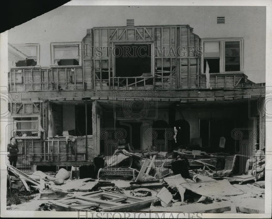 1934 Press Photo Gas explosion destroys many blocks in LA Calif - Historic Images