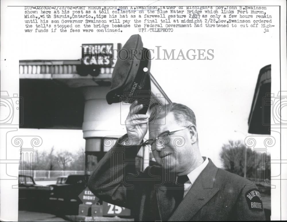 1962 Press Photo Port Huron Mich John A Swanson dad od Mich Gov - Historic Images