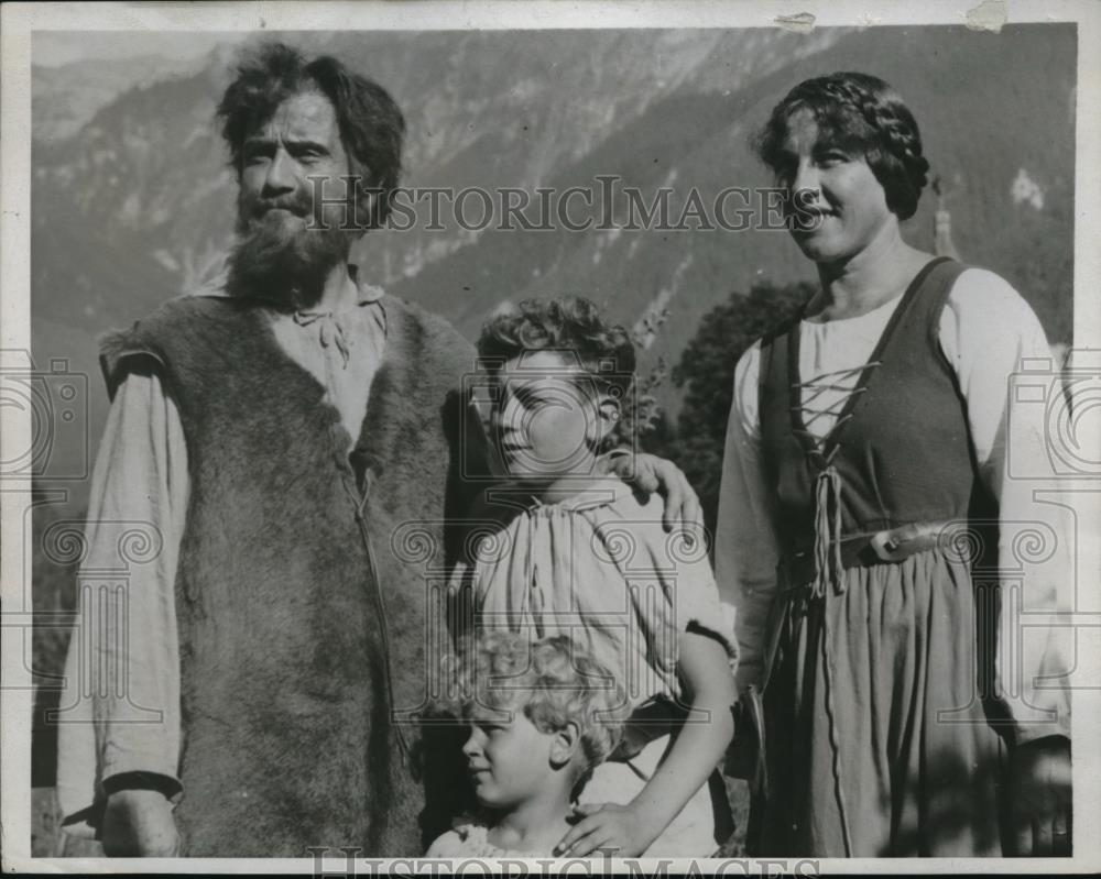 1935 Press Photo William Tell re enacted on the original scene - Historic Images