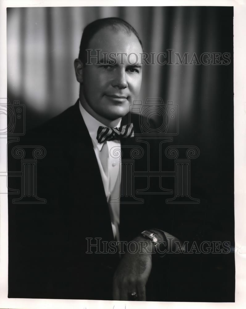 1956 Press Photo Giles Strickroth to receive L Sperry Award for Aeronautics - Historic Images