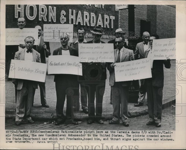 1951 Press Photo Czechoslovak Nationalists against Dr. Vladimir Procha ...