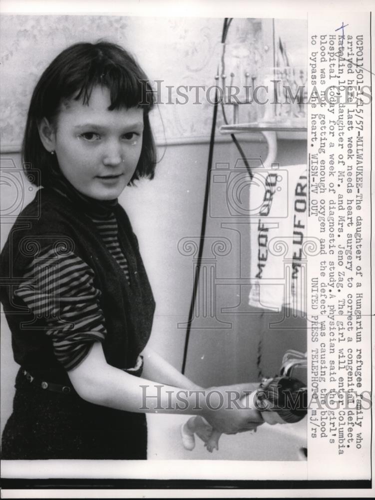 1957 Press Photo Hungarian refugee Katalin Zag needs heart surgery - Historic Images