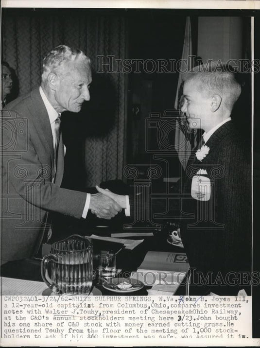 1962 Press Photo John Joyce bought his one share of C&O stock with own money - Historic Images