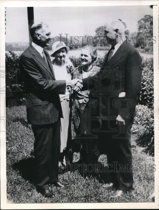 1943 Press Photo Carroll Miller being congratulated by James Farley in PA - Historic Images