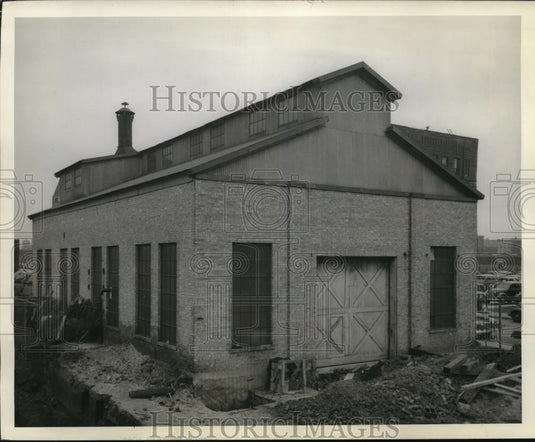1941 Press Photo Pictured is present Armour Research Foundation - Historic Images