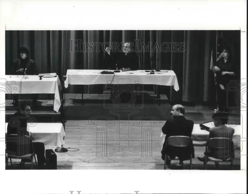 1991 Press Photo Shaker Heights municipal court Judge Paul R. Donaldson - Historic Images
