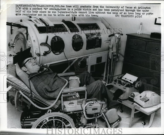 1970 Press Photo Joe Rowe will graduate at the University of Texas - Historic Images