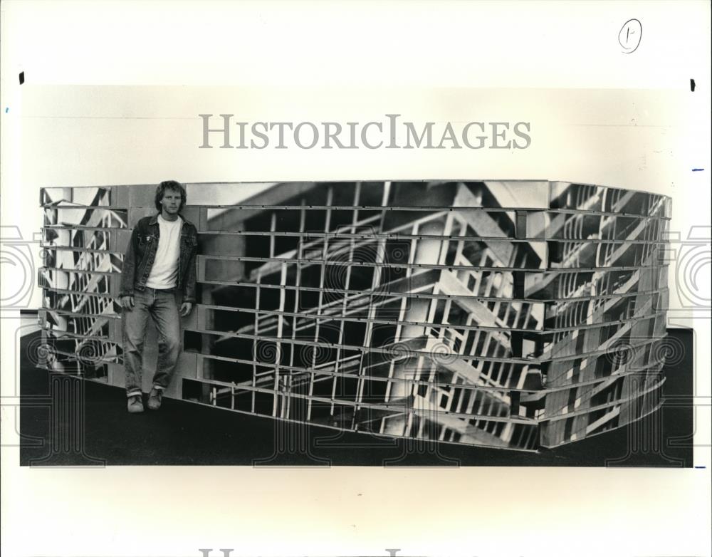 1990 Press Photo Alan Belcher Cleveland Center Of Contemporary Art - cva01068 - Historic Images