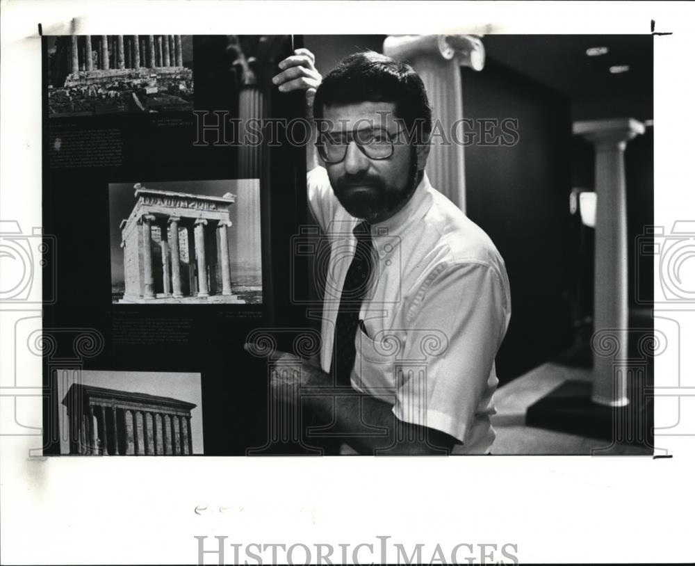 1991 Press Photo Andy Chakalis - Historic Images