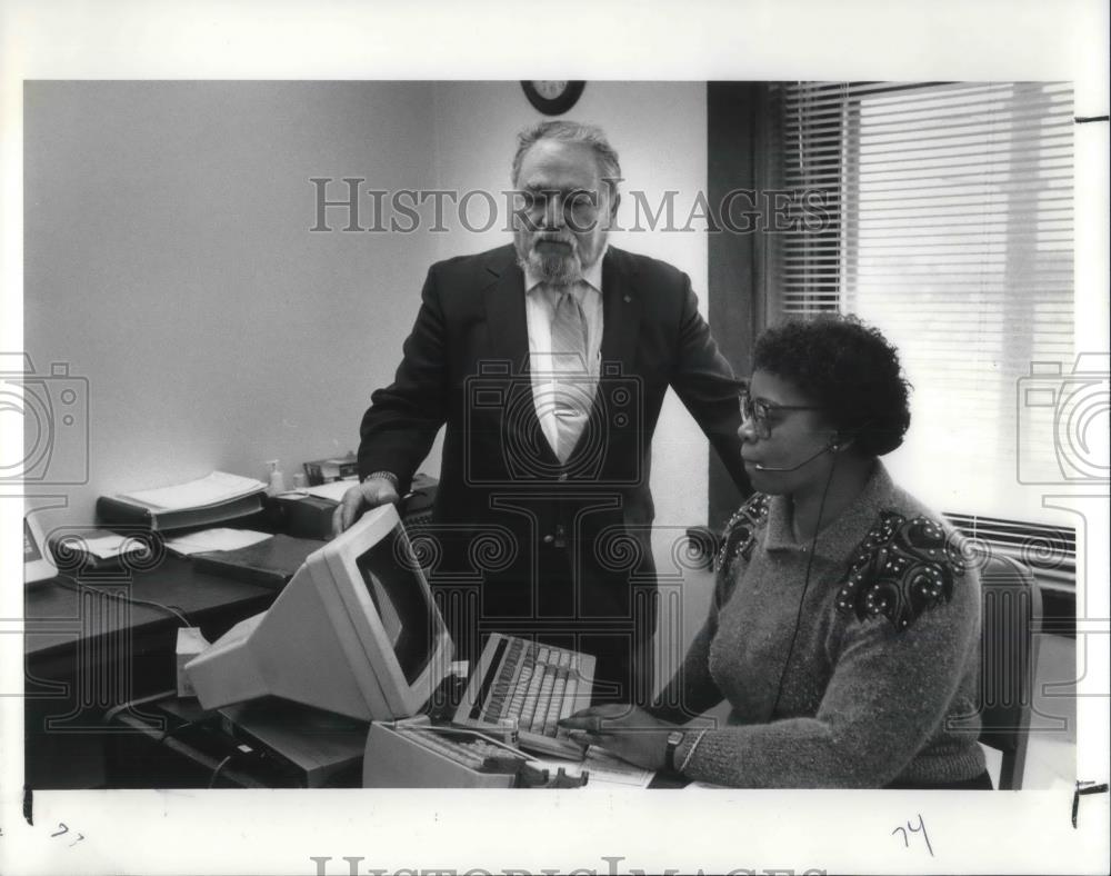 1991 Press Photo Freddie Baker Tel-Tips Supervisor and Bill Scrivo - Historic Images