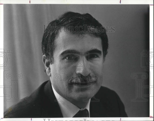 1991 Press Photo Martin Cohen, managing partner of H & M Management Co. - Historic Images