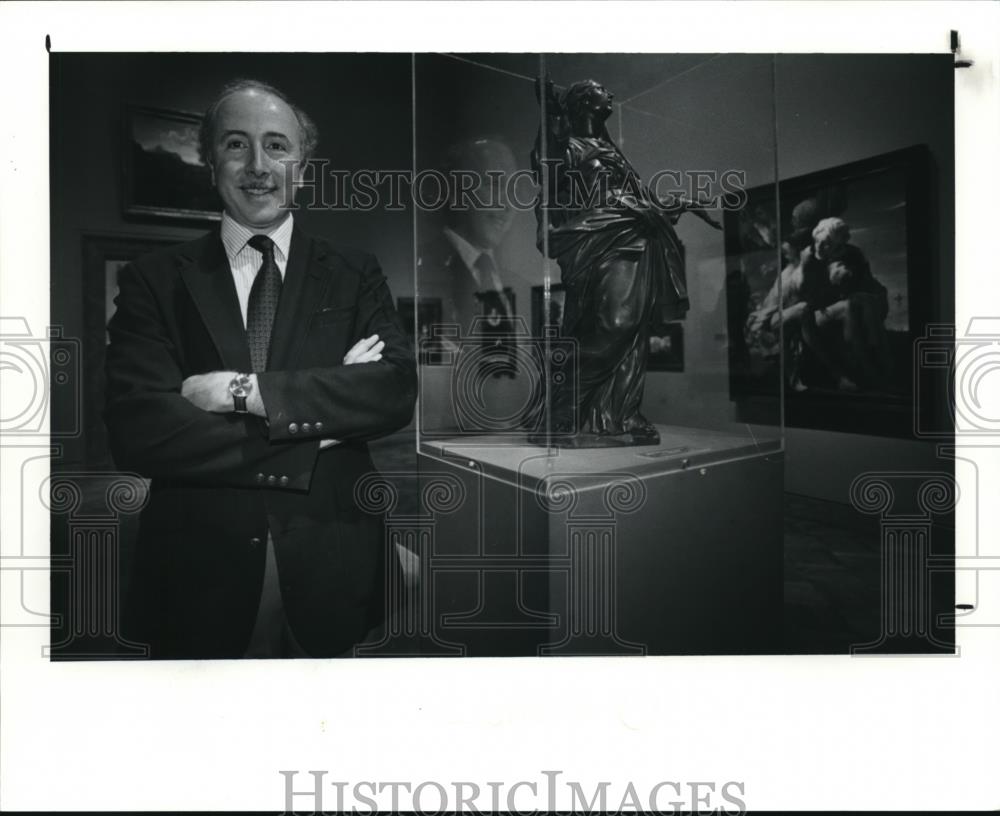 1991 Press Photo William Chiego Director of Allen Memorial Art Museum - Historic Images