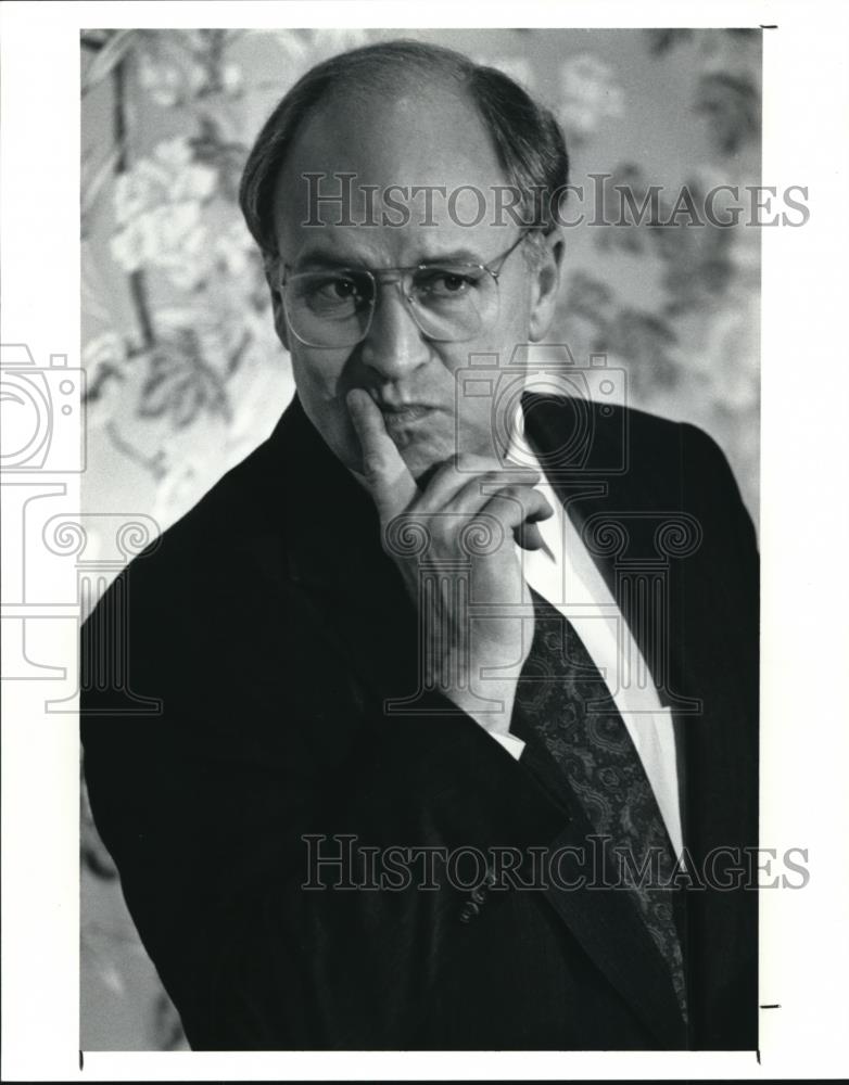 1991 Press Photo Defense Secretary Dick Cheney - Historic Images