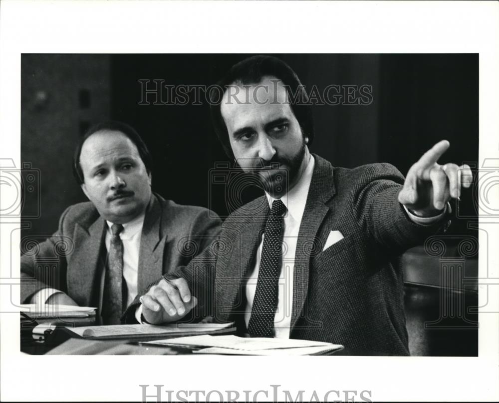 1990 Press Photo Anthony DiPietro Public Service Director and Joe Scoti. - Historic Images
