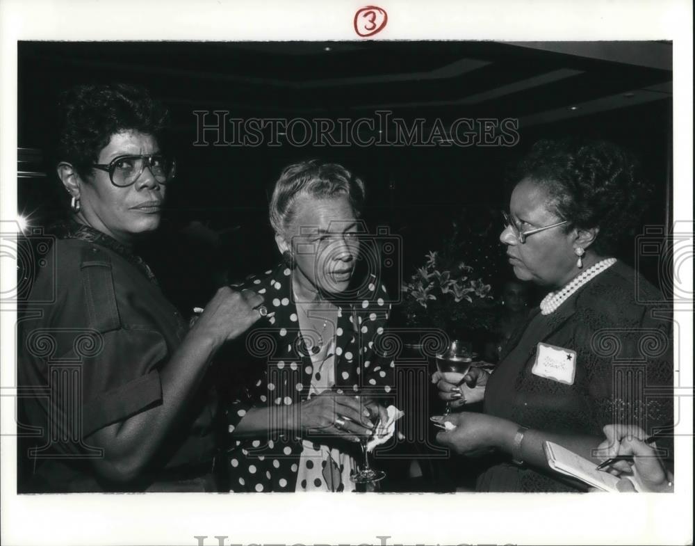 1990 Press Photo Janet Bellard Chris Branche and Sarah Livings - Historic Images