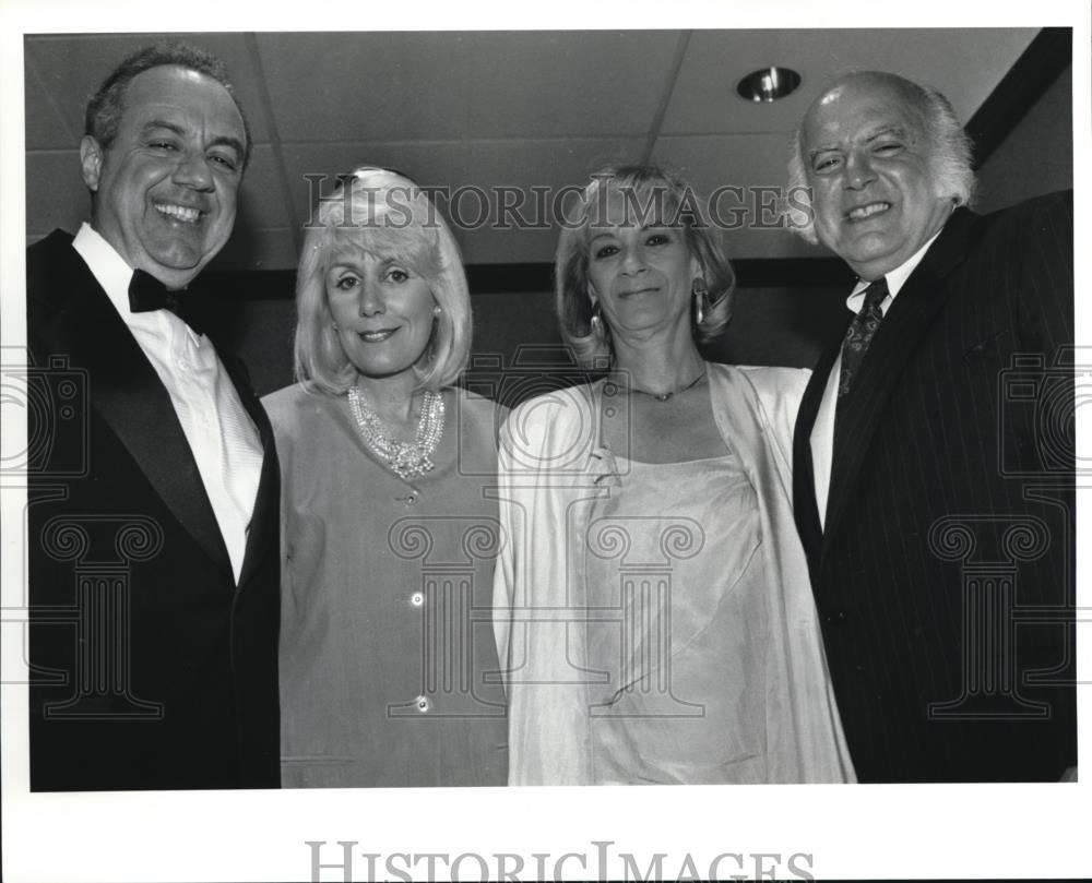 1991 Press Photo 4 people at hte Ohio Derby Gala - Historic Images