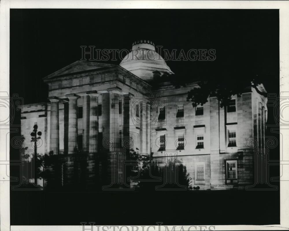 1942 Press Photo Capitol of North Carolina at Raleigh - Historic Images