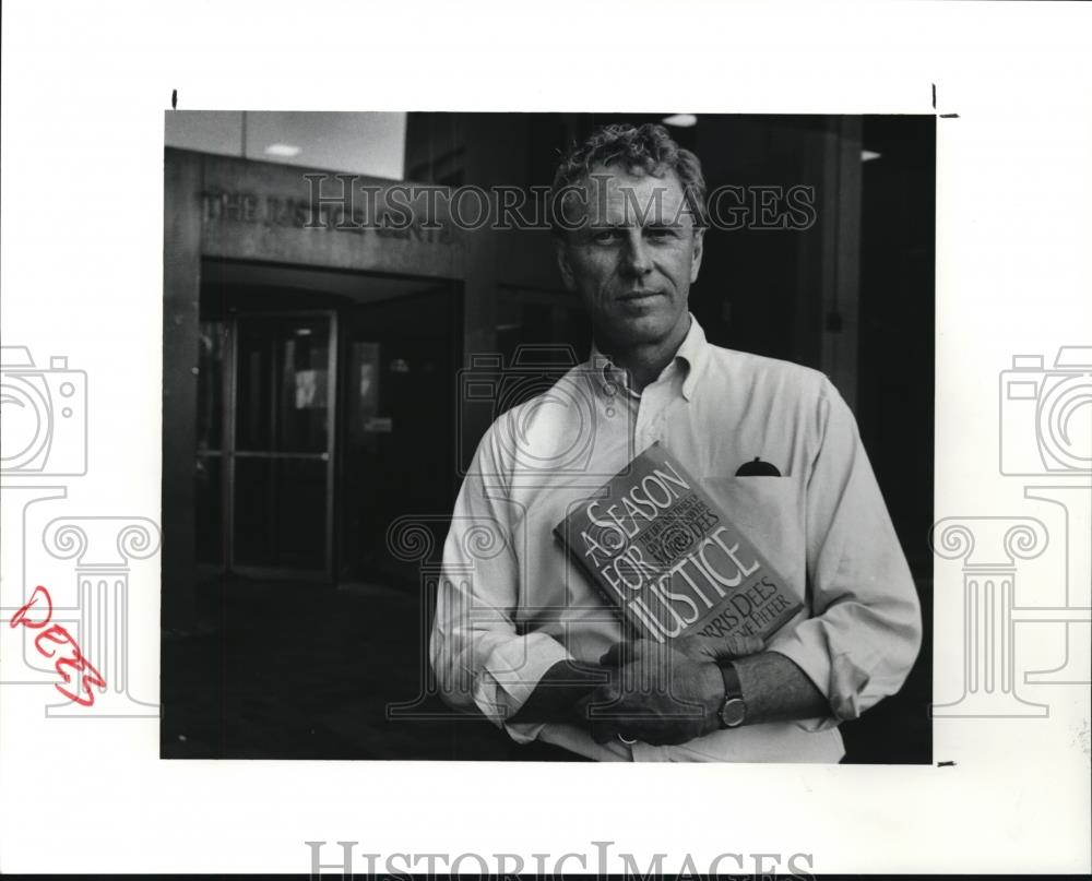 1991 Press Photo Morris Dees, Co-author of a Season For Justice - Historic Images