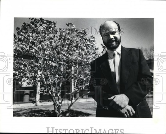 1990 Press Photo Mark Druckenbrod, new director of Cleveland's Garden Center - Historic Images
