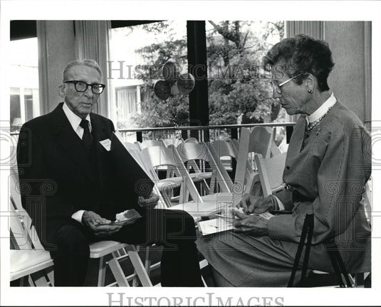 1990 Press Photo Frederick Crawford & his wife, Kay, at the 100th birthday party - Historic Images