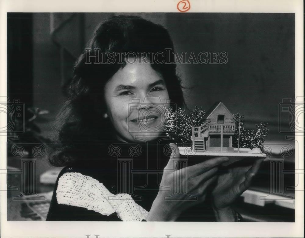 1991 Press Photo Author Kathy Smith of Book American Tree House and Play House - Historic Images