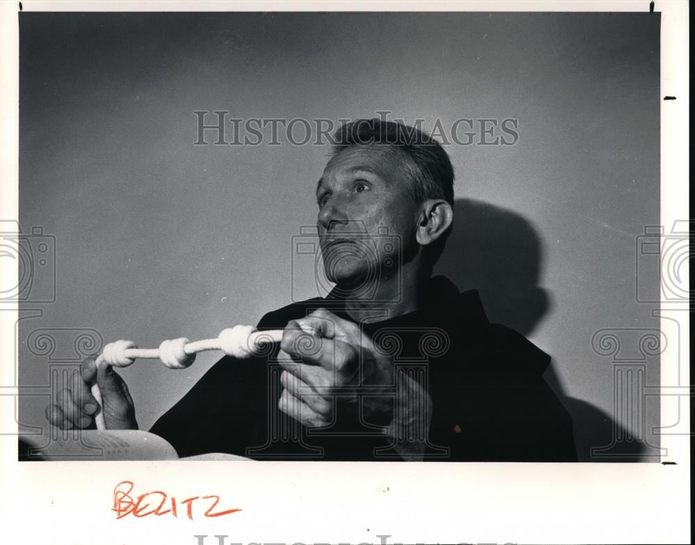 1991 Press Photo Justin belitz Author of Book Called Success Full Living - Historic Images