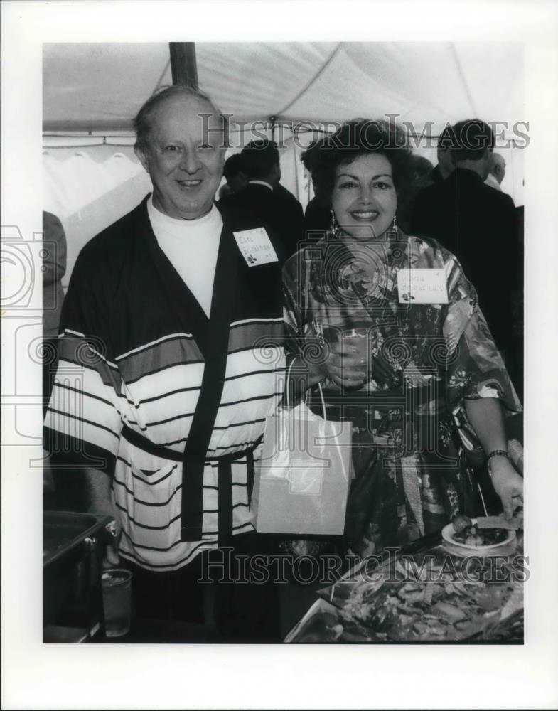 1991 Press Photo Dr. Earl Brighhman and Gloria Brightman - Historic Images