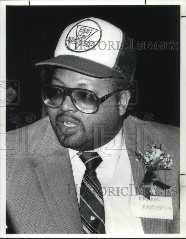 1991 Press Photo Frank Anderson Advocacy Director of Paralized Veterans. - Historic Images