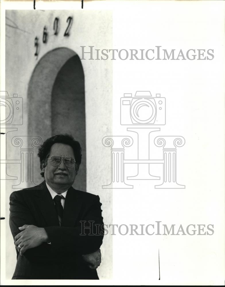 1990 Press Photo Daniel Cardenas, President of Hispanic Political union - Historic Images