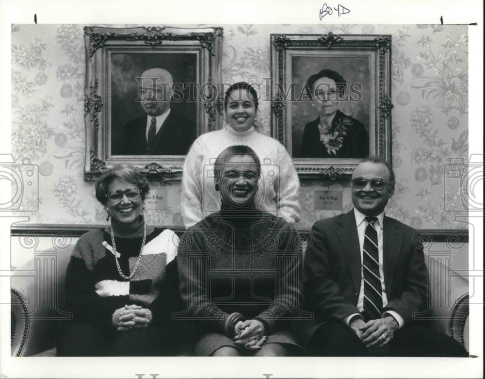 1991 Press Photo Marina Grant, Marcella Cox, Pepper Boyd, Victoria Boyd - Historic Images