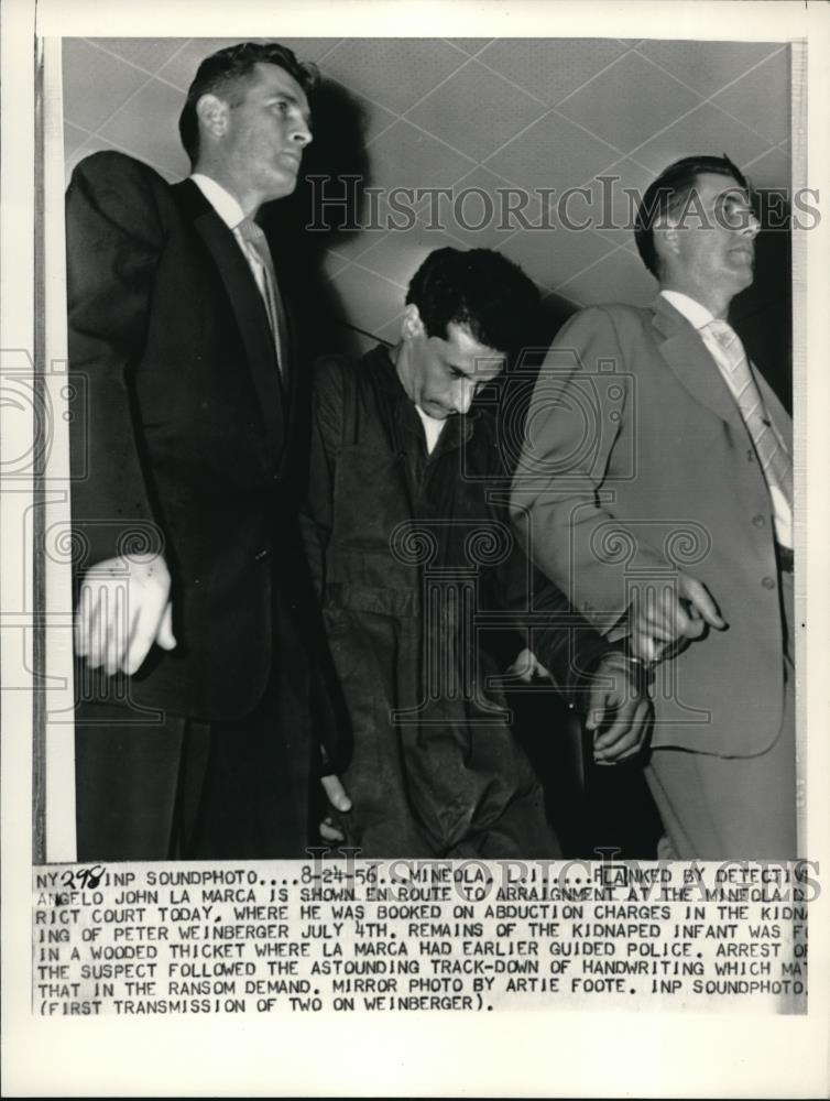 1956 Press Photo Mineola NY Flanked by Detectives Angelo John La Marca en route - Historic Images